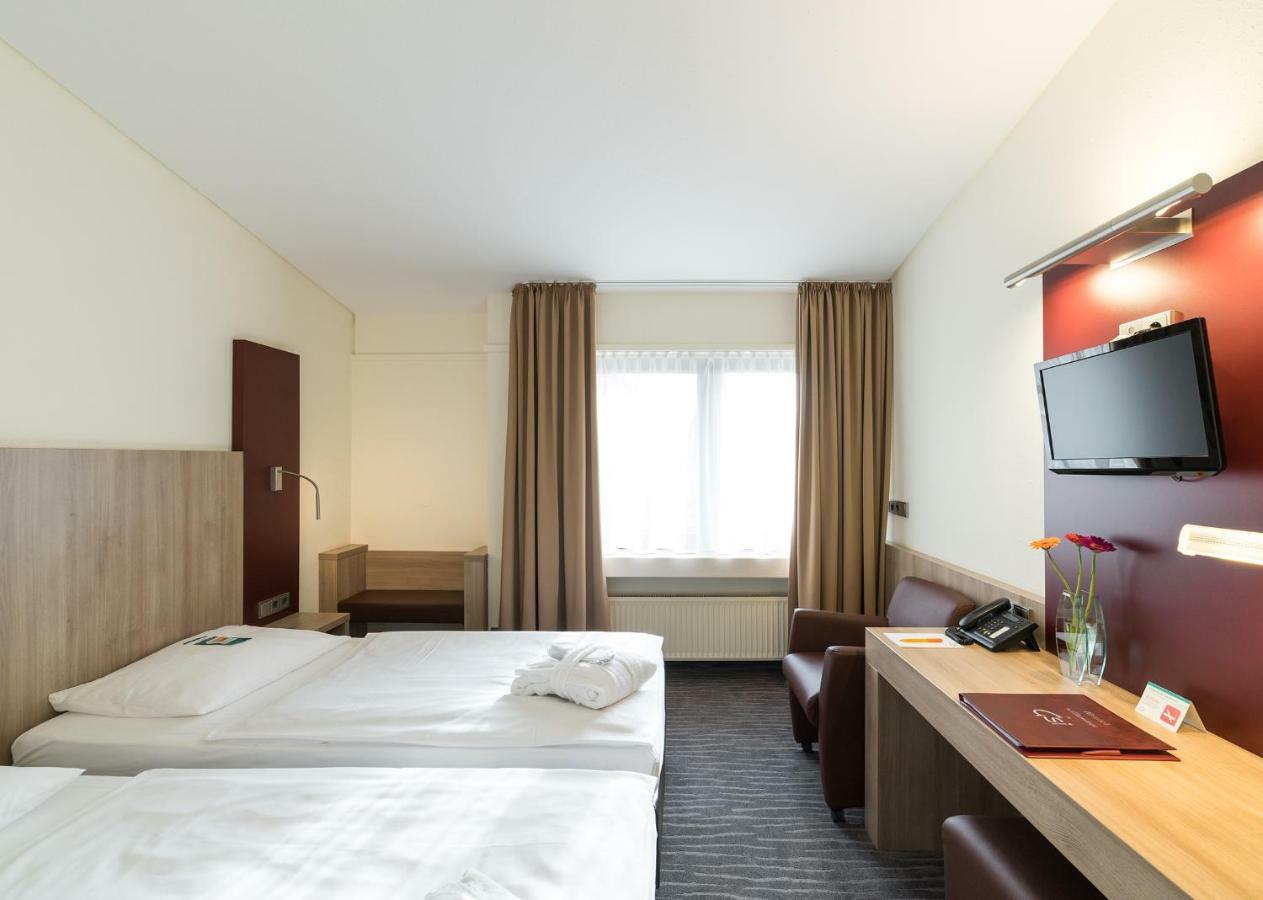 Hotel Gustav-Stresemann-Institut ボン エクステリア 写真