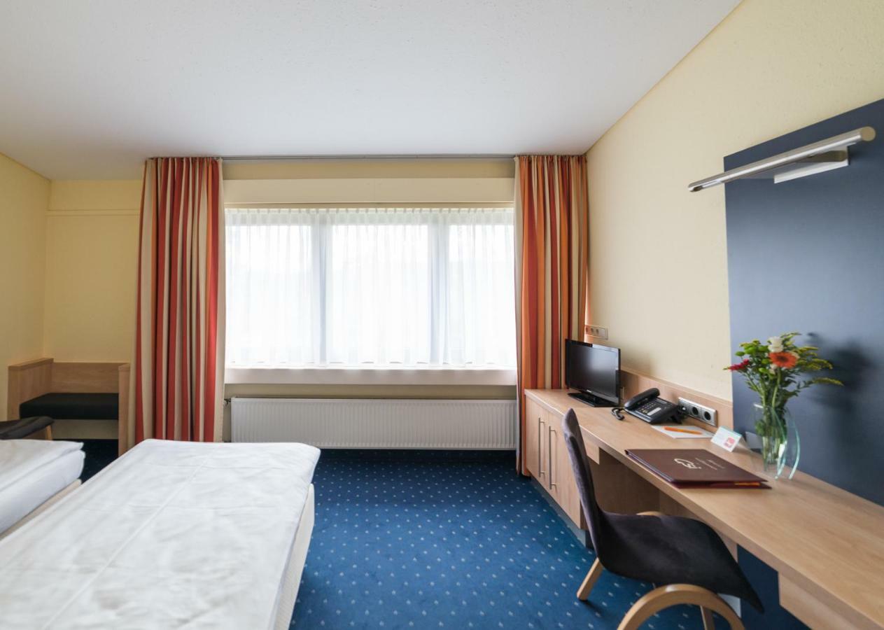 Hotel Gustav-Stresemann-Institut ボン エクステリア 写真